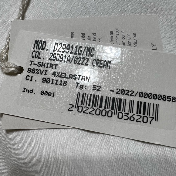 Panicale T-Shirt in Ivory - Picture 6 of 9